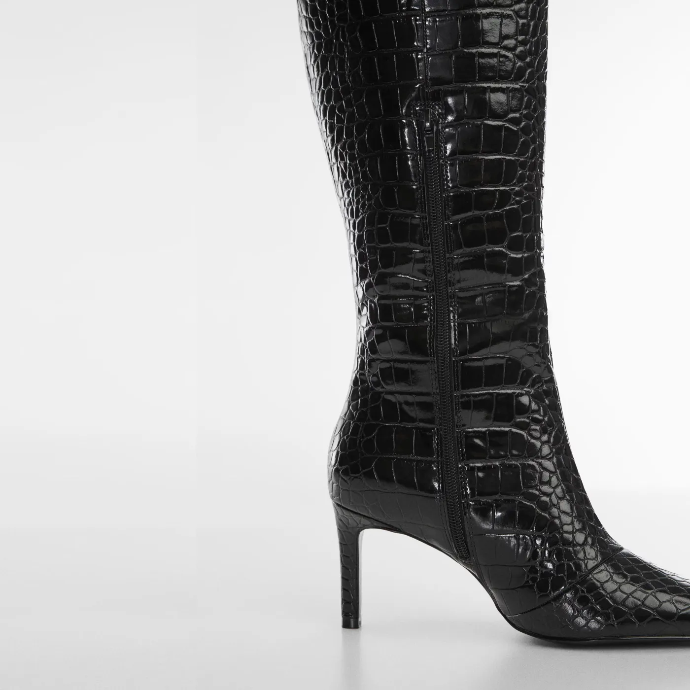 Black Croc-Effect Based Stiletto Boots – Image 5